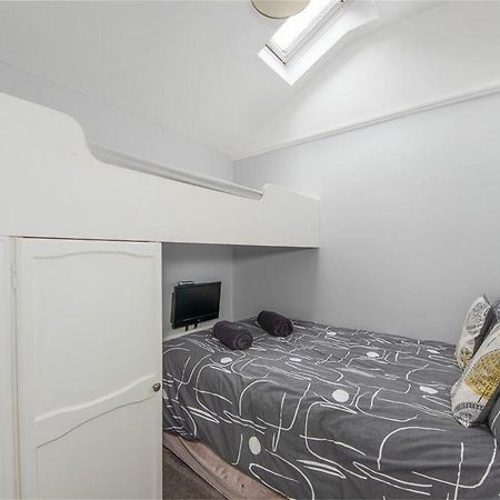 Loveliest Homes Paignton - Casa Marina - 3 Bed, 2 Bathroom House, Balcony, Parking Eksteriør bilde