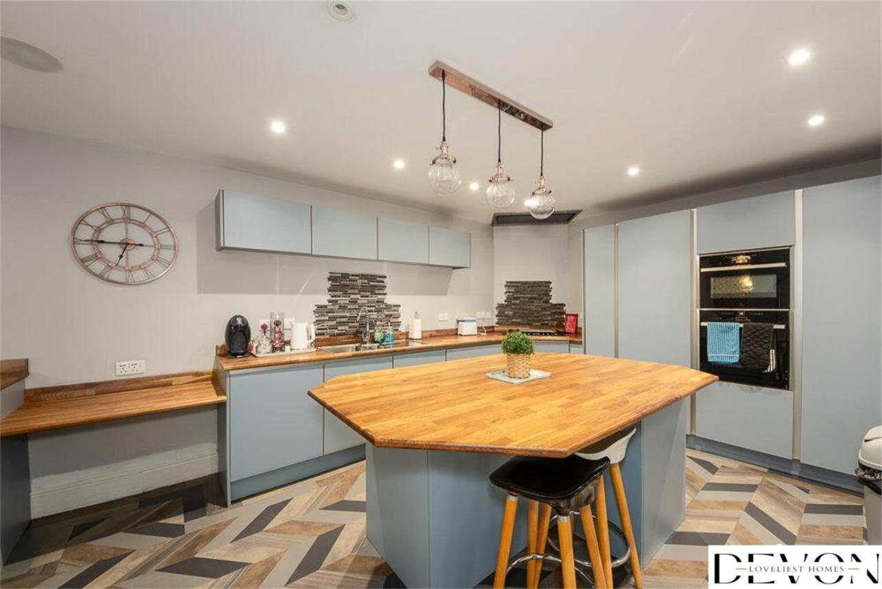Loveliest Homes Paignton - Casa Marina - 3 Bed, 2 Bathroom House, Balcony, Parking Eksteriør bilde