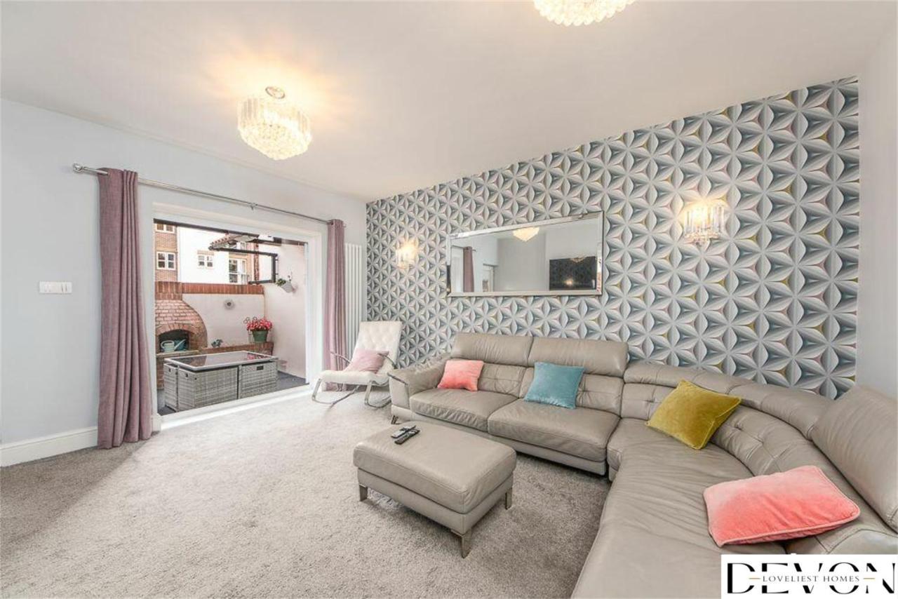 Loveliest Homes Paignton - Casa Marina - 3 Bed, 2 Bathroom House, Balcony, Parking Eksteriør bilde