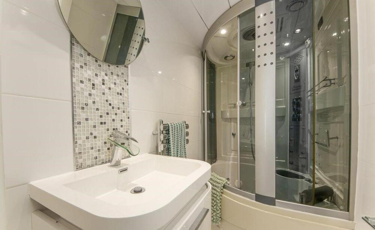 Loveliest Homes Paignton - Casa Marina - 3 Bed, 2 Bathroom House, Balcony, Parking Eksteriør bilde